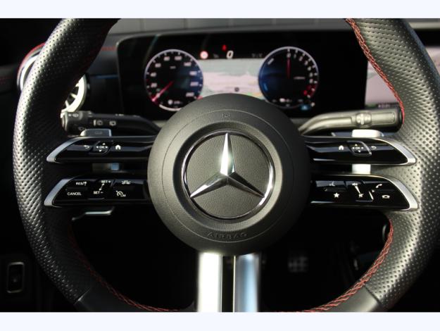 MERCEDES-BENZ CLA Shooting Brake CLA 250 e Hybrid EQ Shooting Brake AMG Line  