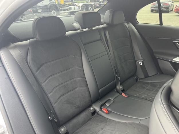 MERCEDES-BENZ Classe E Berline Classe E 220 d AMG Line Berline  