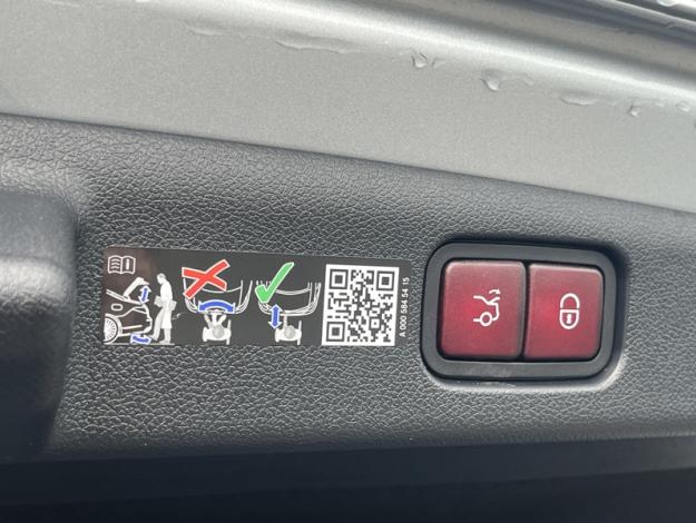 MERCEDES-BENZ Classe E Berline Classe E 220 d AMG Line Berline  