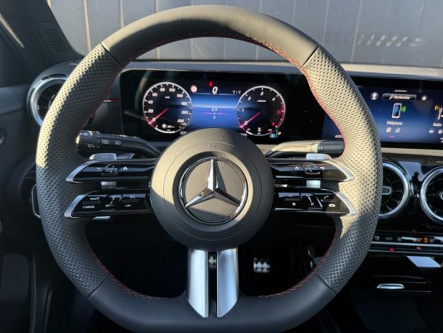 MERCEDES-BENZ Classe A 200 d Star Edition  Classe A 200 d Star Edition