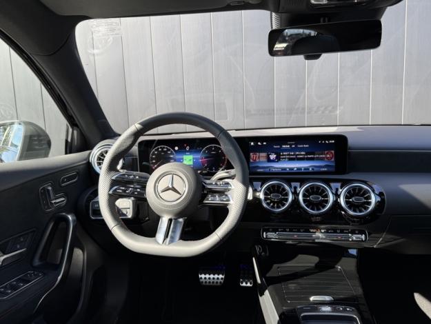 MERCEDES-BENZ Classe A 180 d AMG Line  Classe A 180 d AMG Line
