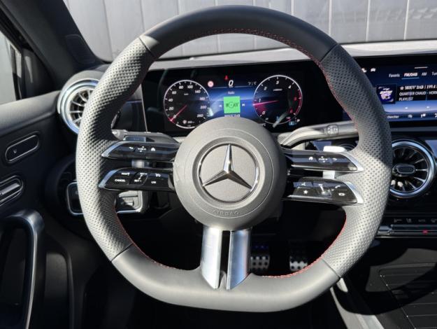 MERCEDES-BENZ Classe A 180 d AMG Line  Classe A 180 d AMG Line