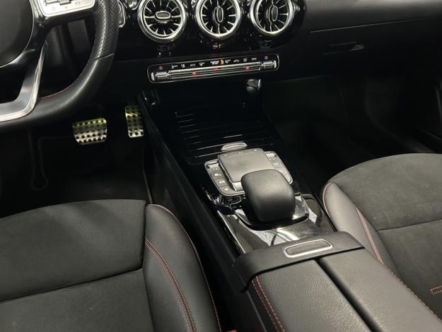 MERCEDES-BENZ CLA-Klasse CLA 180 d Shooting Brake