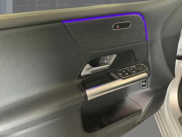 MERCEDES-BENZ B 180 Luxury Line  