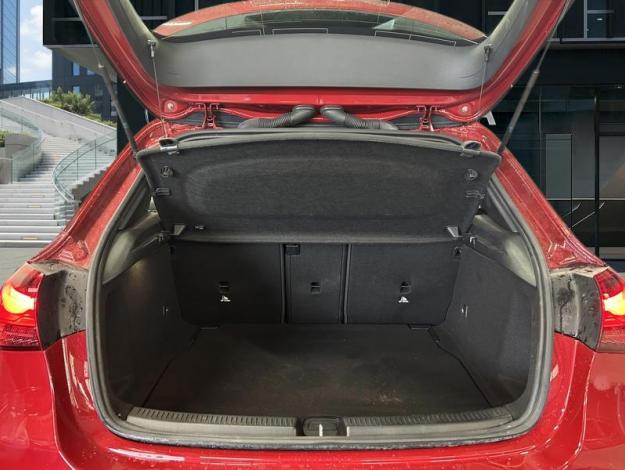 MERCEDES-BENZ A-Klasse A 180 d