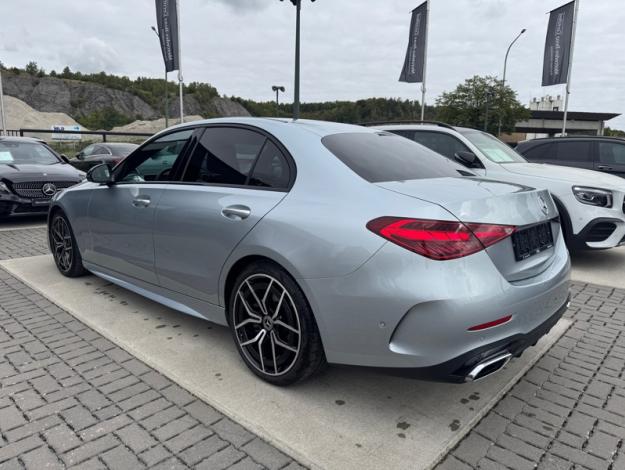 MERCEDES-BENZ C 200 d AMG Line  