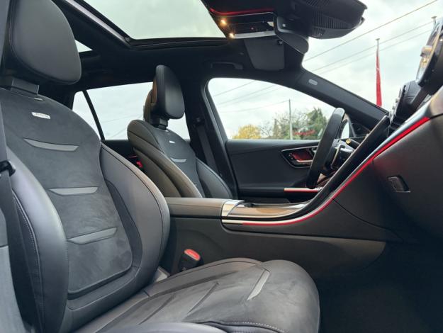 MERCEDES-BENZ C-Klasse Mercedes-AMG C 63 S E Performance Estate