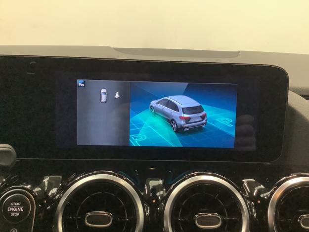 MERCEDES-BENZ B 180 d Luxury Line Attelage  