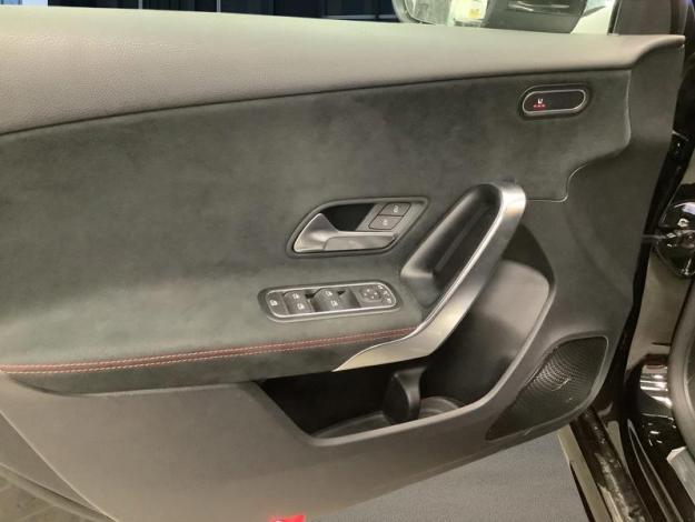 MERCEDES-BENZ A-Klasse A 180 d