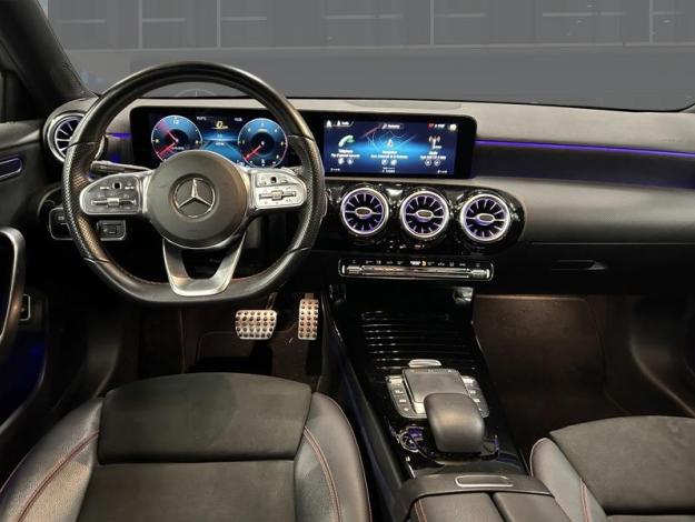 MERCEDES-BENZ A 180 d Berline AMG Line  