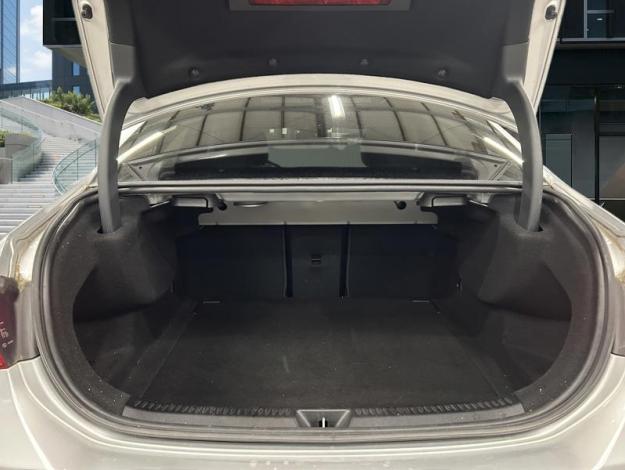 MERCEDES-BENZ A 180 d Berline AMG Line  