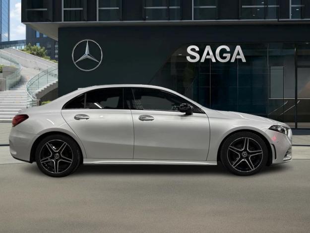 MERCEDES-BENZ A 180 d Berline AMG Line  