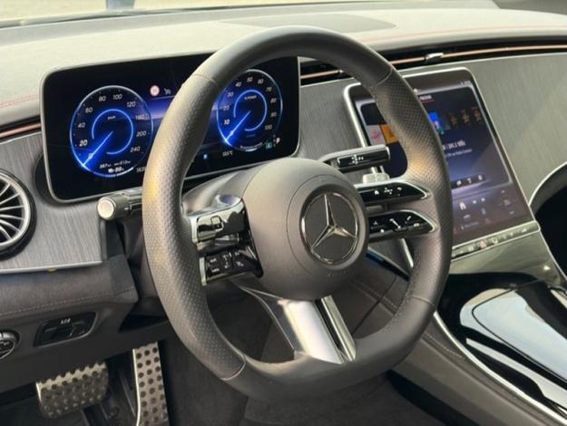 MERCEDES-BENZ EQE 300 Berline AMG Pack Night Pano  