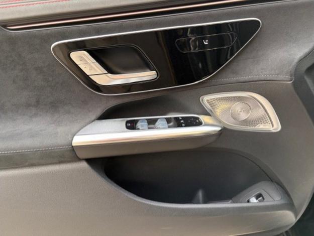 MERCEDES-BENZ EQE 300 Berline AMG Pack Night Pano  