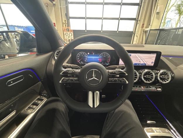 MERCEDES-BENZ GLA 180 GLA 180 Star Edition  Star Edition