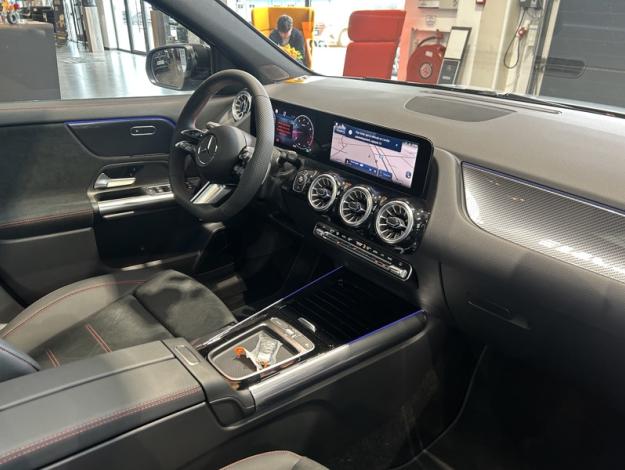 MERCEDES-BENZ GLA 180 GLA 180 Star Edition  Star Edition