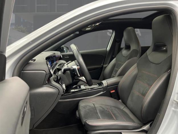 MERCEDES-BENZ A 250 e AMG Pack Night Pano  