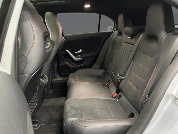 MERCEDES-BENZ A 250 e AMG Pack Night Pano  