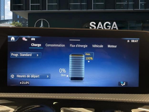 MERCEDES-BENZ A 250 e AMG Pack Night Pano  