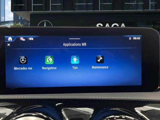 MERCEDES-BENZ A 250 e AMG Pack Night Pano  