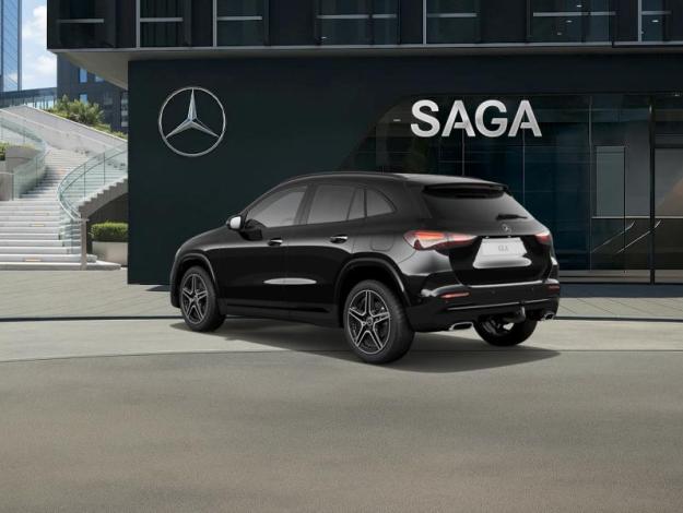 MERCEDES-BENZ  GLA 180 Star Edition  