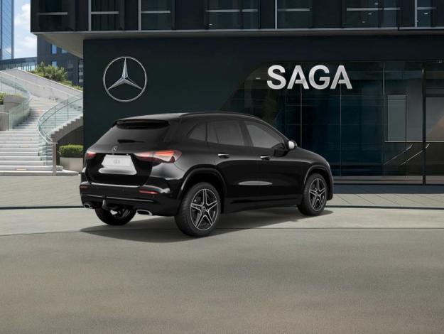 MERCEDES-BENZ  GLA 180 Star Edition  