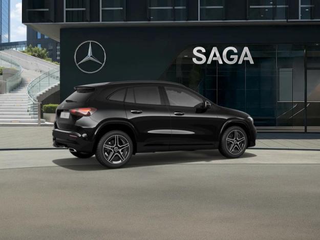 MERCEDES-BENZ  GLA 180 Star Edition  