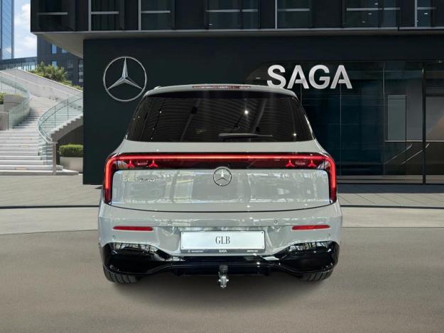 MERCEDES-BENZ GLB 250 + AMG Line  GLB 250+ AMG Line