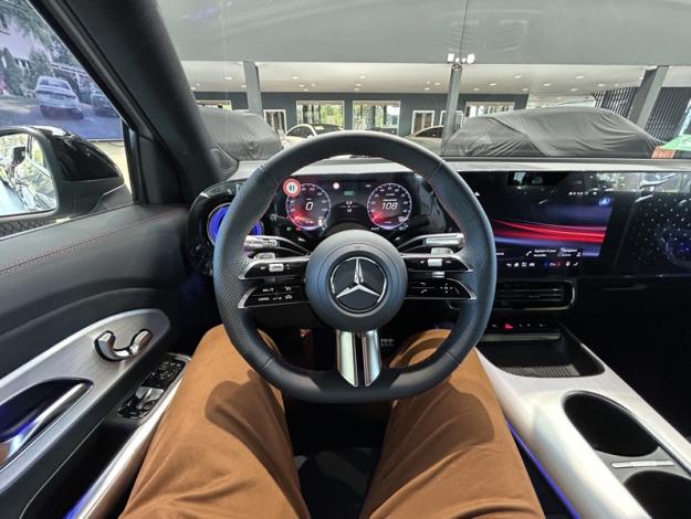 MERCEDES-BENZ GLB-Klasse GLB 250+ EQ