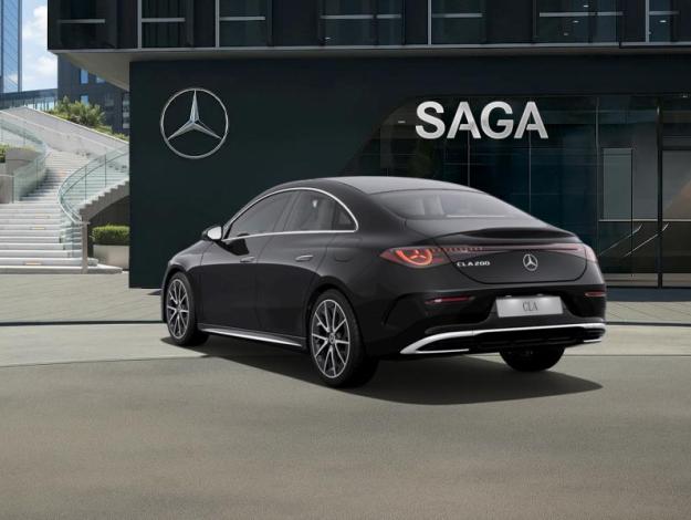 MERCEDES-BENZ CLA 200 AMG Line  