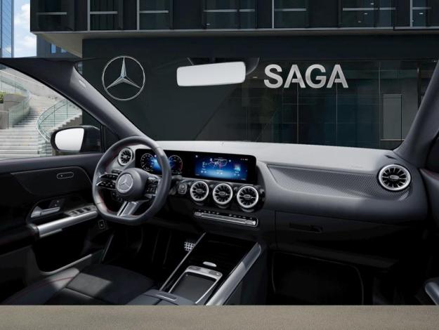 MERCEDES-BENZ GLA 180 Star Edition  
