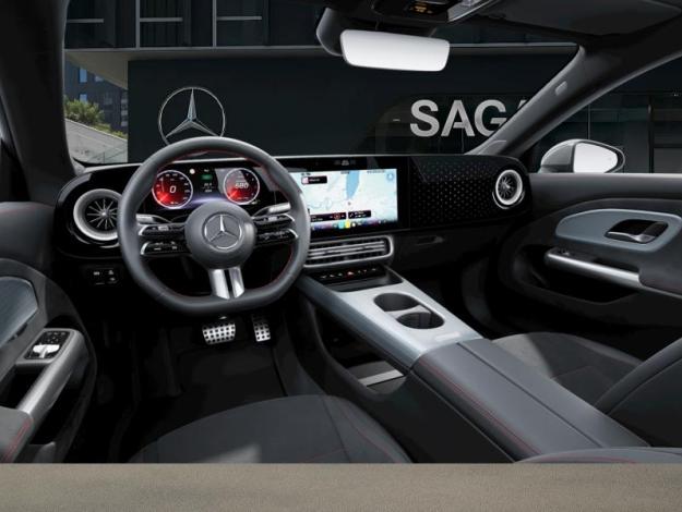 MERCEDES-BENZ CLA 180 AMG Line  