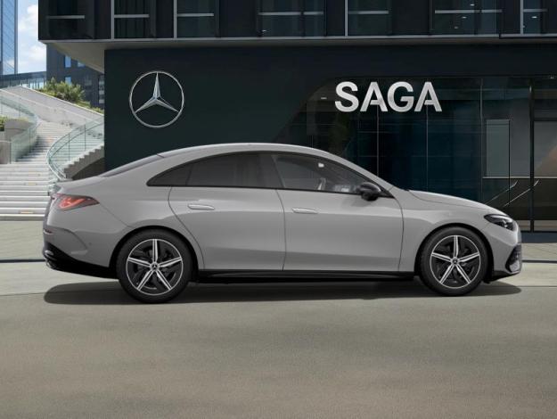 MERCEDES-BENZ CLA 200 AMG Line  