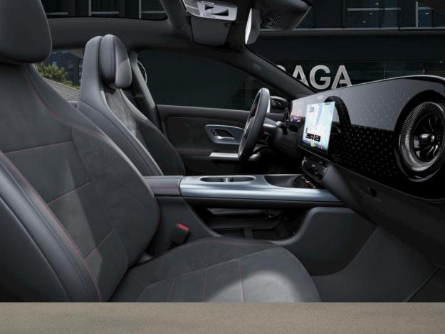 MERCEDES-BENZ CLA 200 AMG Line  