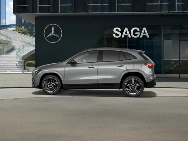 MERCEDES-BENZ GLA 180 Star Edition  