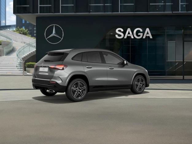 MERCEDES-BENZ GLA 180 Star Edition  