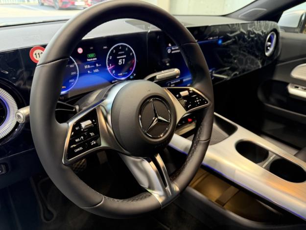 MERCEDES-BENZ CLA-Klasse CLA 180 Coupé