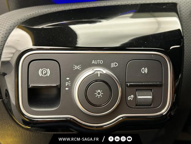 MERCEDES-BENZ Classe A 180 AMG Line  