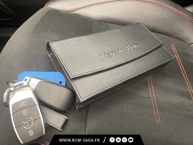 MERCEDES-BENZ GLA 200 d AMG Line  