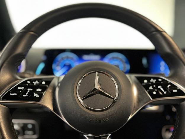 MERCEDES-BENZ EQB 250+ Progressive Line  