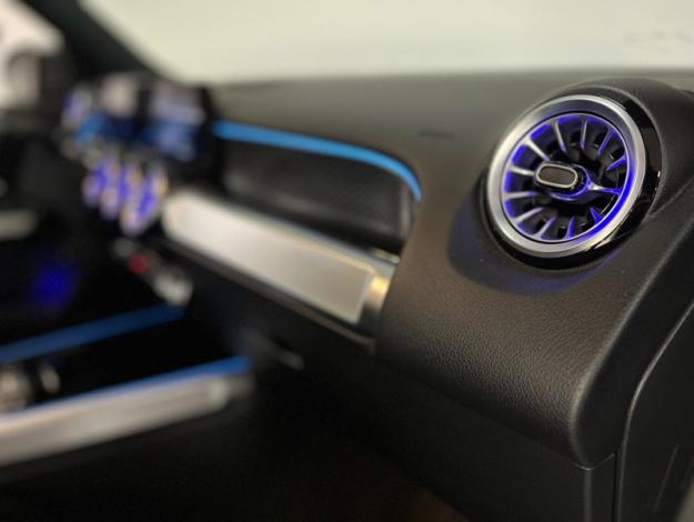 MERCEDES-BENZ EQB 250+ Progressive Line  