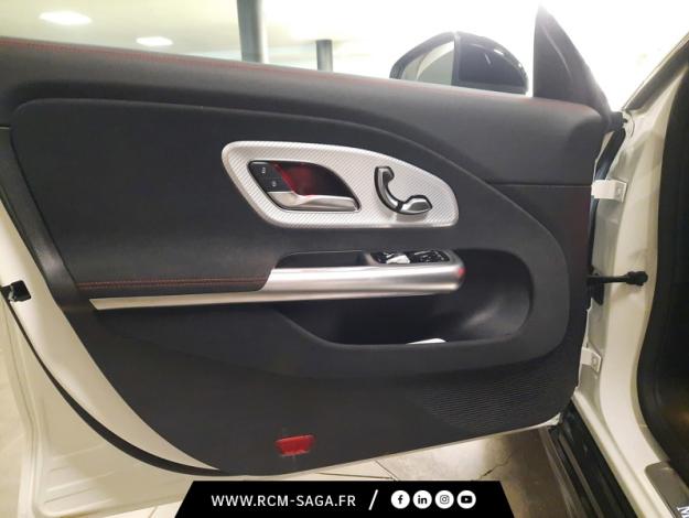 MERCEDES-BENZ CLA Coupé   CLA 250+ avec technologie EQ