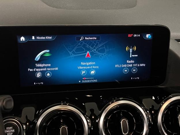 MERCEDES-BENZ GLA 200 AMG Line  GLA 200 AMG Line