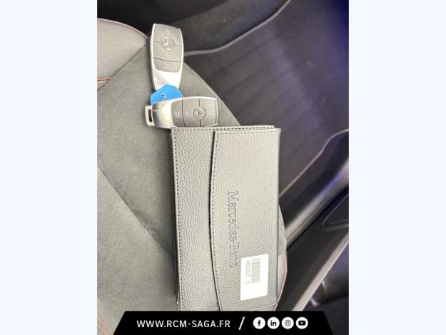 MERCEDES-BENZ GLA 250 e AMG Line  