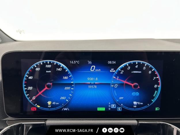 MERCEDES-BENZ GLA 250 e AMG Line  