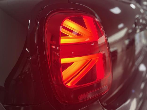 MINI Mini 3-pt. John Cooper Works  2.0 231 ch 