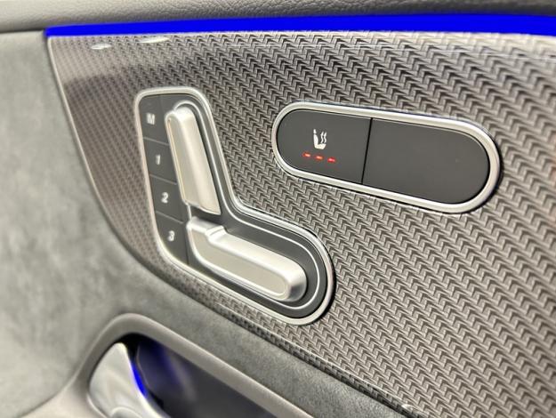 MERCEDES-BENZ GLB 200 d AMG Line  GLB 200 d AMG Line