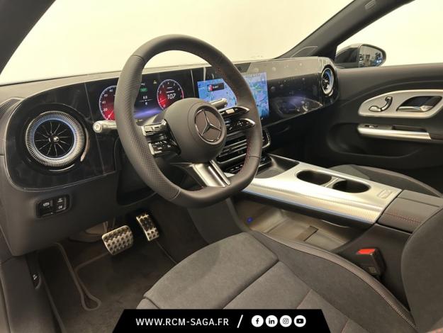 MERCEDES-BENZ CLA Coupé CLA 200 AMG Line  CLA 200 AMG Line