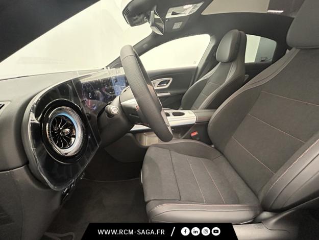 MERCEDES-BENZ CLA Coupé CLA 200 AMG Line  CLA 200 AMG Line