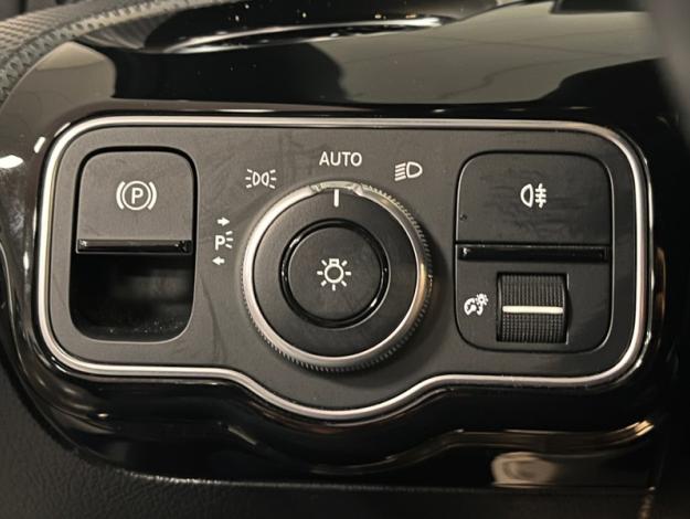 MERCEDES-BENZ Classe A 180 d Progressive Line  Classe A 180 d Progressive Line